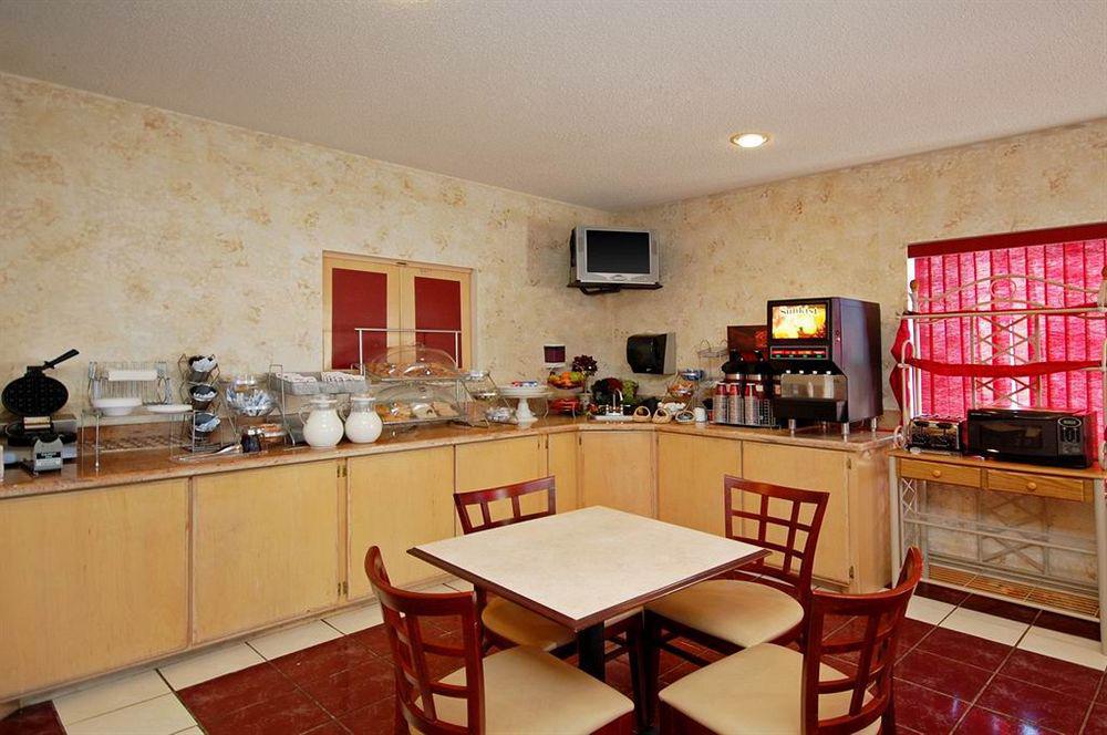 Quality Suites Abilene Restaurant billede
